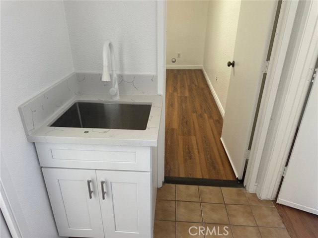 Detail Gallery Image 19 of 36 For 16485 Wintun Rd, Apple Valley,  CA 92307 - 5 Beds | 2/1 Baths