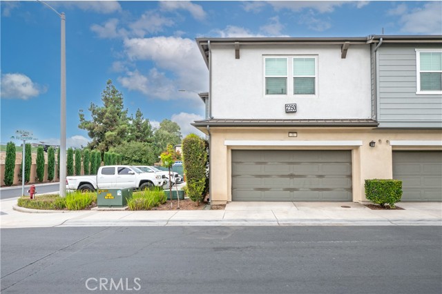 Detail Gallery Image 6 of 60 For 2350 S via Esplanade #31,  Ontario,  CA 91762 - 3 Beds | 2/1 Baths