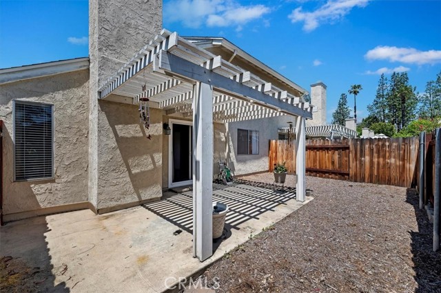 Detail Gallery Image 24 of 31 For 1932 E Yale St #B,  Ontario,  CA 91764 - 3 Beds | 1/1 Baths