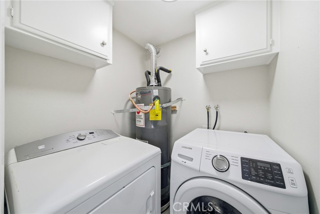 Detail Gallery Image 15 of 57 For 11717 Garden Grove Bld, Garden Grove,  CA 92843 - 3 Beds | 2/1 Baths