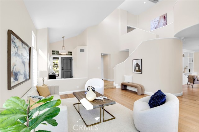 Detail Gallery Image 7 of 59 For 10 Glastonbury, Laguna Niguel,  CA 92677 - 4 Beds | 3/1 Baths