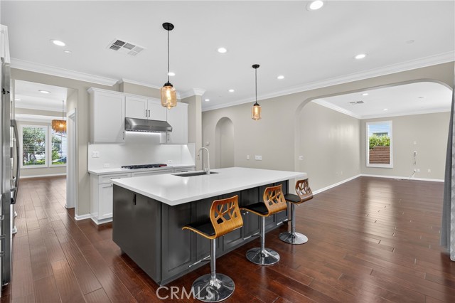 Detail Gallery Image 12 of 67 For 11680 Cetona Way, Porter Ranch,  CA 91326 - 4 Beds | 4 Baths