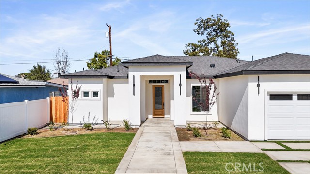 Detail Gallery Image 7 of 41 For 3714 Brave Ave, Bakersfield,  CA 93304 - 3 Beds | 2 Baths