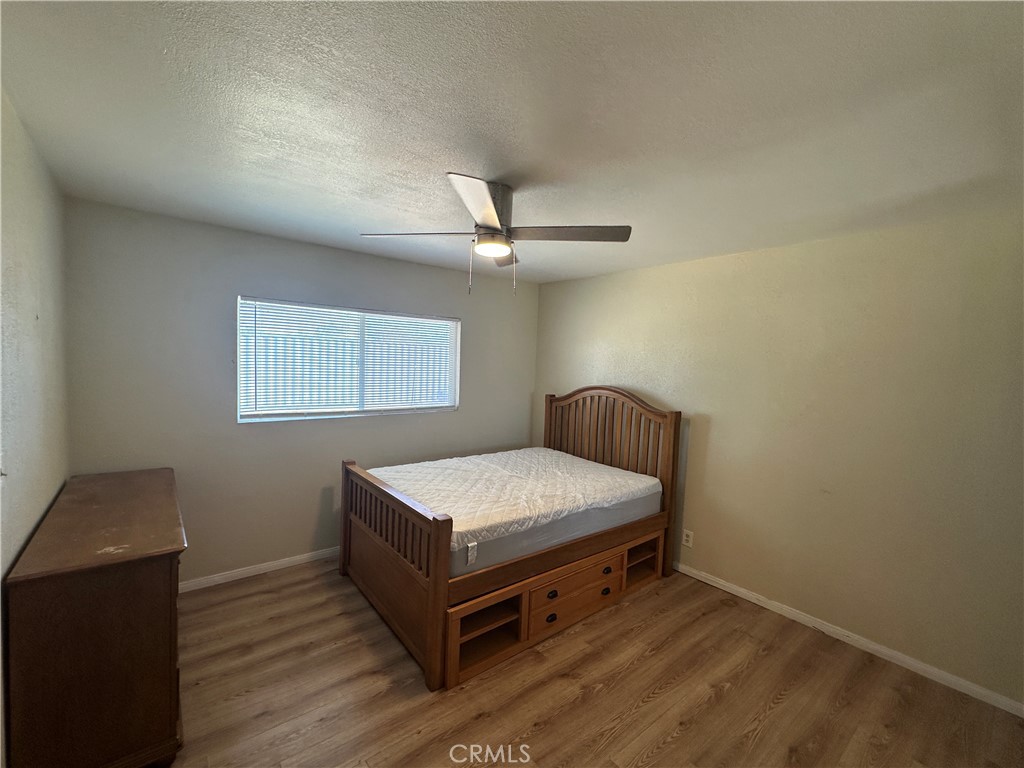 https://media.crmls.org/medias/d853a3d3-e438-4e56-a082-94feeb238ed9.jpg?preset=X-Large