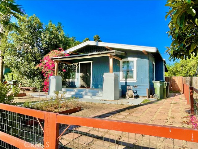 Front Image Thumbnail for CRIV25275403