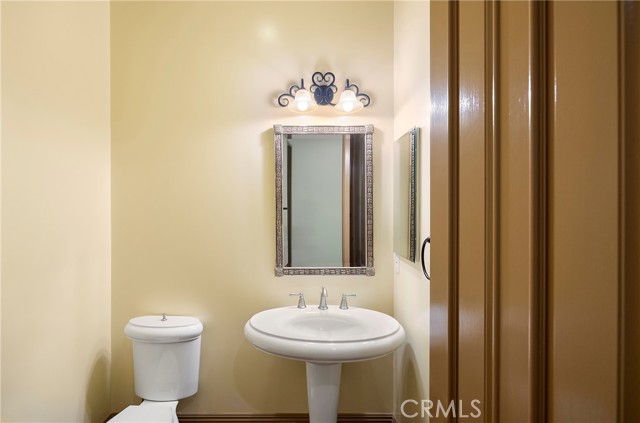 Detail Gallery Image 38 of 70 For 123 El Levante, San Clemente,  CA 92672 - 4 Beds | 3/1 Baths