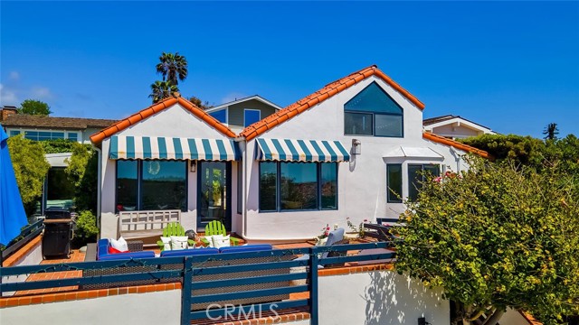 Detail Gallery Image 2 of 43 For 25 N La Senda Dr, Laguna Beach,  CA 92651 - 2 Beds | 2 Baths