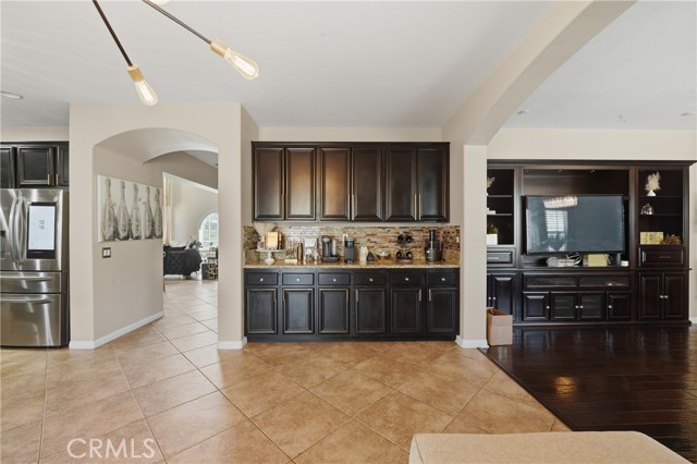 Detail Gallery Image 7 of 61 For 16180 Angel Canyon, Riverside,  CA 92503 - 4 Beds | 4 Baths