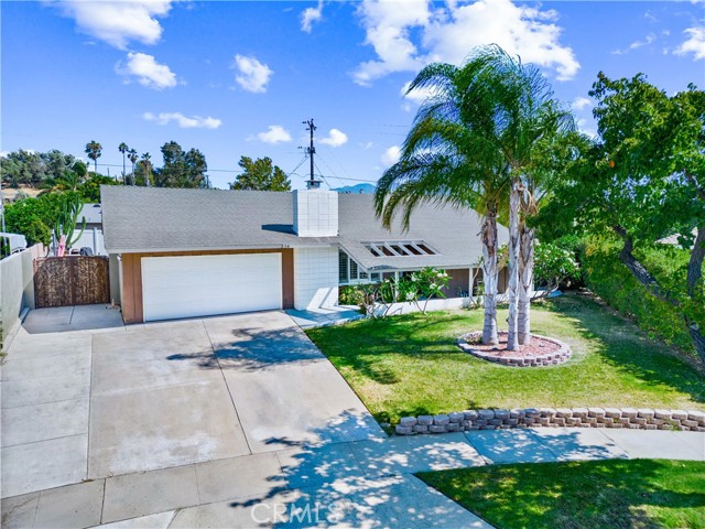 Image 2 for 334 Palomar Dr, Corona, CA 92879