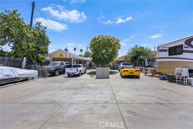Image 6 of 18 For 546 220th Street