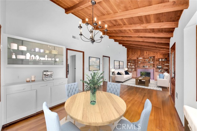 616 Rushville Street, La Jolla CA: https://media.crmls.org/medias/d85650be-70af-48bd-9e19-af6c69cef55d.jpg