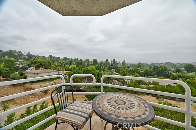 Detail Gallery Image 64 of 71 For 4801 Nomad Dr, Woodland Hills,  CA 91364 - 5 Beds | 5 Baths