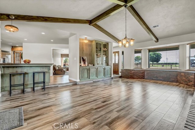 Detail Gallery Image 18 of 55 For 34811 Road 132, Visalia,  CA 93292 - 5 Beds | 3 Baths