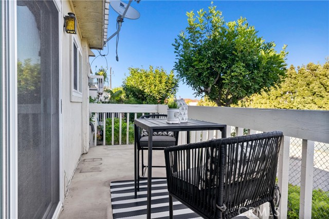 1200 Opal Street, Redondo Beach, California 90277, 2 Bedrooms Bedrooms, ,2 BathroomsBathrooms,Residential,Sold,Opal,SB21231367