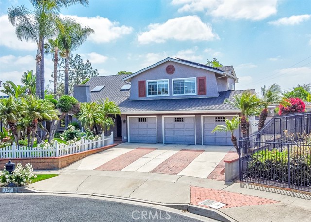 756 N Malden Avenue, Fullerton CA: https://media.crmls.org/medias/d8594538-48f5-44aa-8de3-8f329b077e4d.jpg