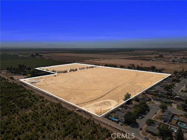 1320 E Lerdo, Shafter CA: https://media.crmls.org/medias/d8595ffd-3789-4902-8b38-93875a4a5d3a.jpg