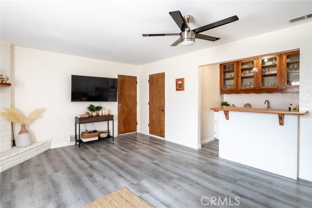 57966 El Dorado Drive, Yucca Valley CA: https://media.crmls.org/medias/d85991e5-c97c-449b-b8c5-e9f52ac1a0e2.jpg