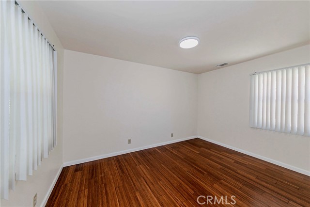 Detail Gallery Image 22 of 52 For 2944 Mayfield Ave, La Crescenta,  CA 91214 - 3 Beds | 2 Baths