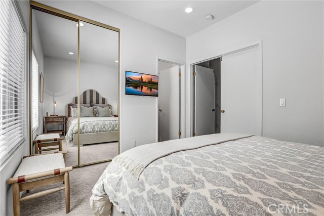 73 Via Colinas, Thousand Oaks CA: https://media.crmls.org/medias/d85a3550-0ab7-49ae-8803-388fe6452d4b.jpg