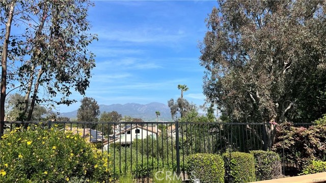 Detail Gallery Image 37 of 38 For 26941 Pembroke Ln, Lake Forest,  CA 92630 - 4 Beds | 3 Baths