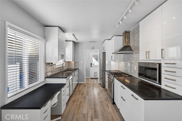 Detail Gallery Image 11 of 44 For 3509 Volk, Long Beach,  CA 90808 - 3 Beds | 1/1 Baths