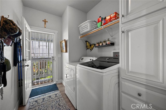 1245 W Cienega Avenue, San Dimas CA: https://media.crmls.org/medias/d85b6f08-9bb6-4d3f-b52c-7f4f2e6cff45.jpg