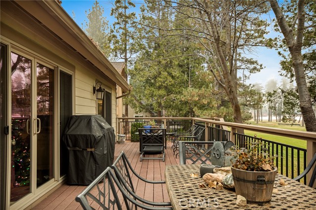 Detail Gallery Image 26 of 39 For 435 Riviera Dr, Lake Arrowhead,  CA 92352 - 3 Beds | 2/1 Baths
