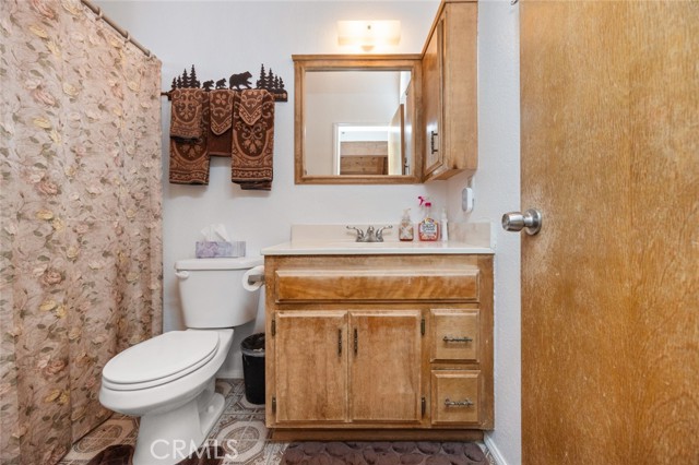 Detail Gallery Image 24 of 38 For 32947 Squirrel Ln, Arrowbear,  CA 92308 - 2 Beds | 2 Baths