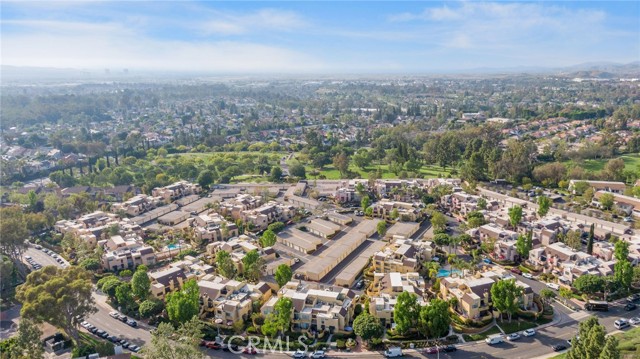 Detail Gallery Image 32 of 34 For 25712 Le Parc #20,  Lake Forest,  CA 92630 - 3 Beds | 2 Baths