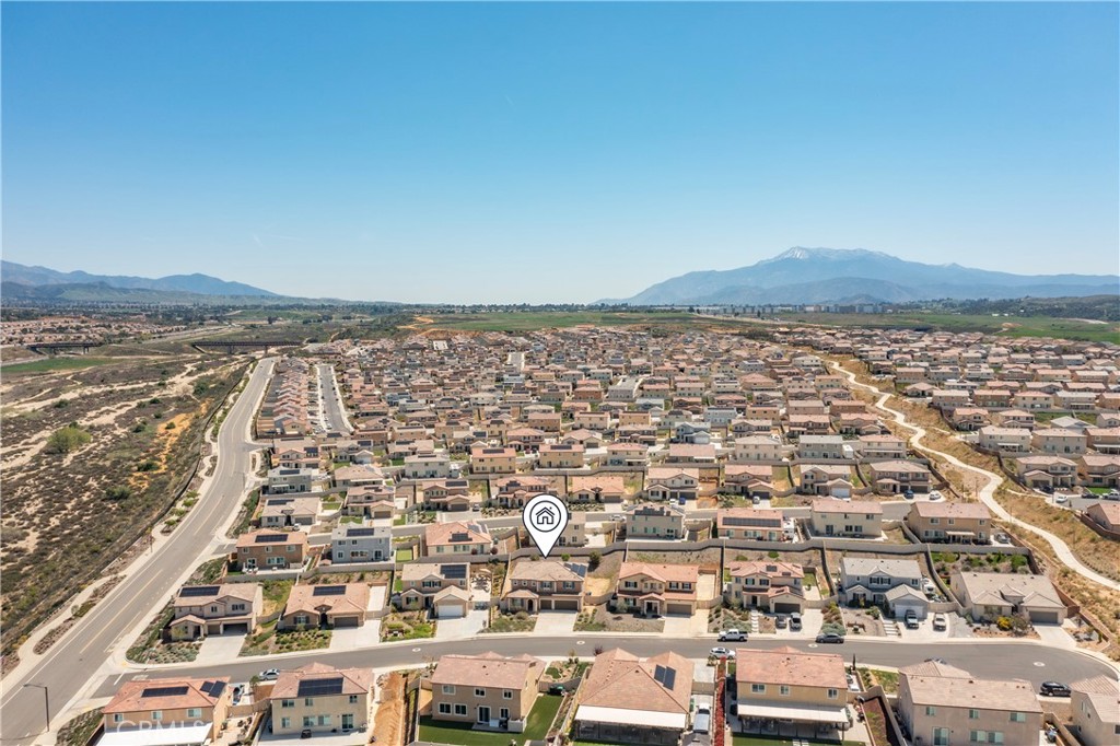 MLS #OC25079694 image #36