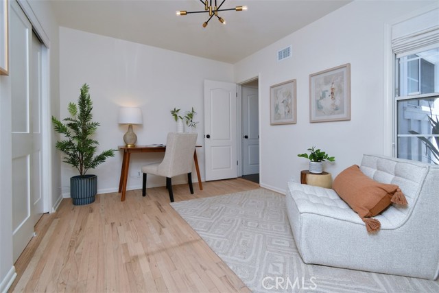 Detail Gallery Image 18 of 33 For 12614 Morrison, Studio City,  CA 91607 - 4 Beds | 3 Baths