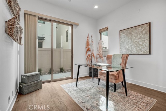 Image 29 of 51 For 24 Ebb Tide  