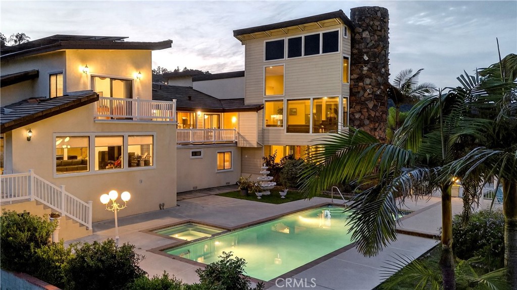 2216 Turnbull Canyon