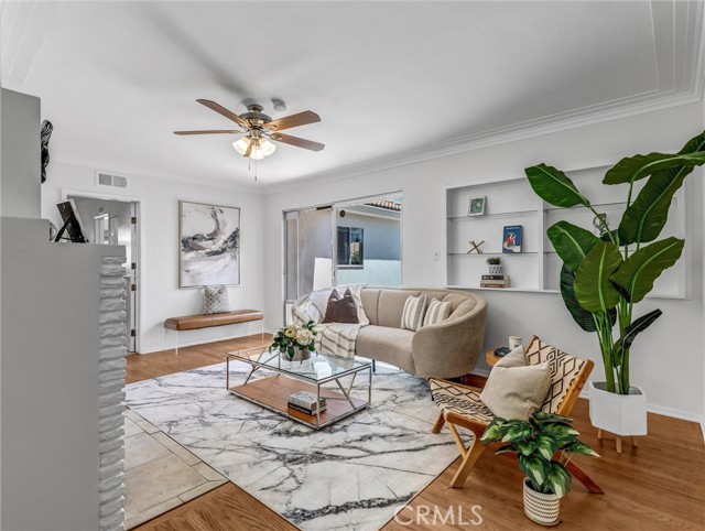 2242 S 5th Avenue, Arcadia CA: https://media.crmls.org/medias/d86215fc-edfd-4aa8-8182-3c7601f2c526.jpg