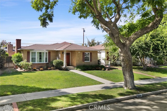 Image 26 of 30 For 3921 Lime Avenue