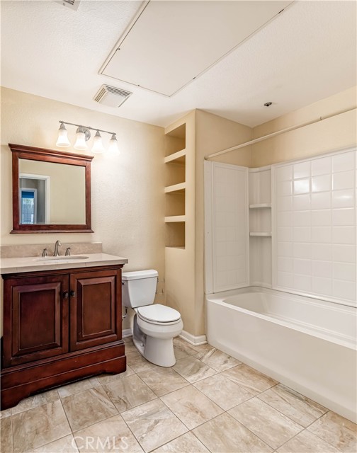 Detail Gallery Image 12 of 29 For 1801 E Katella Ave #2132,  Anaheim,  CA 92805 - 1 Beds | 1 Baths