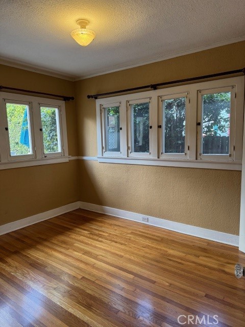 425 W Lime Avenue, Monrovia CA: https://media.crmls.org/medias/d86353ef-81a5-4b04-9d86-0cd7a32f25da.jpg