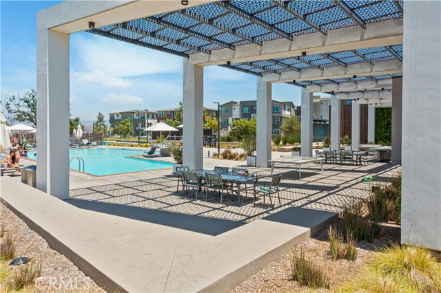 Detail Gallery Image 23 of 26 For 27461 Viero Pl, Valencia,  CA 91381 - 3 Beds | 4 Baths