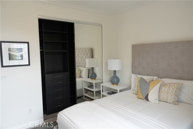 11974 Mayfield Avenue, Los Angeles CA: https://media.crmls.org/medias/d86394e3-a7ce-4662-9788-25c06a06d89c.jpg