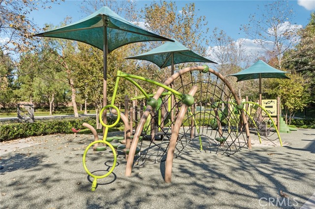 Detail Gallery Image 43 of 45 For 107 Kestrel, Irvine,  CA 92618 - 3 Beds | 3/1 Baths