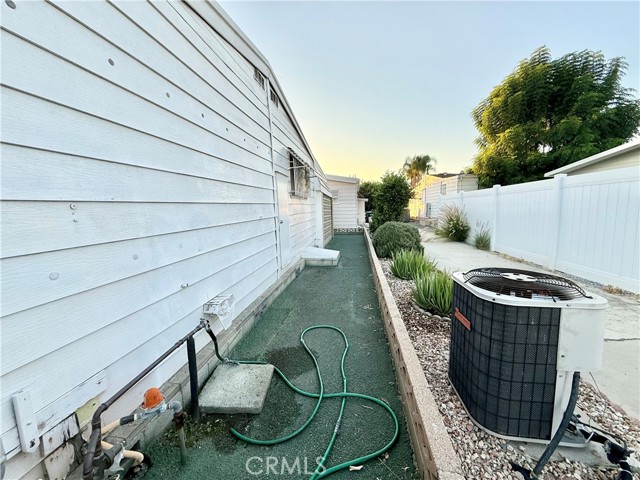 Detail Gallery Image 34 of 36 For 816 San Marcos Dr, Hemet,  CA 92543 - 3 Beds | 2 Baths