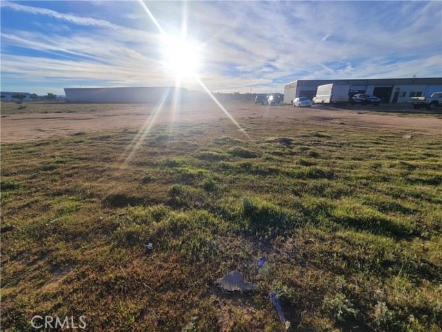 Detail Gallery Image 13 of 21 For 1 Malaki, Apple Valley,  CA 92308 - – Beds | – Baths