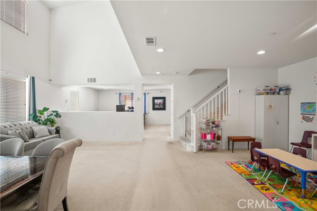 3223 W Avenue J7, Lancaster CA: https://media.crmls.org/medias/d865cacf-dbd0-40bc-af22-4a8f8abe4f0c.jpg