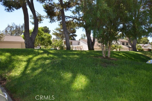 Detail Gallery Image 5 of 39 For 64 Oak Tree Lane, Irvine,  CA 92612 - 4 Beds | 2/1 Baths