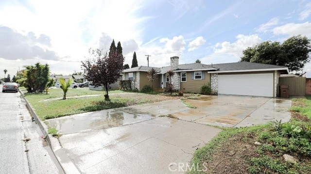 Detail Gallery Image 2 of 25 For 12061 Faye, Garden Grove,  CA 92840 - 4 Beds | 2 Baths