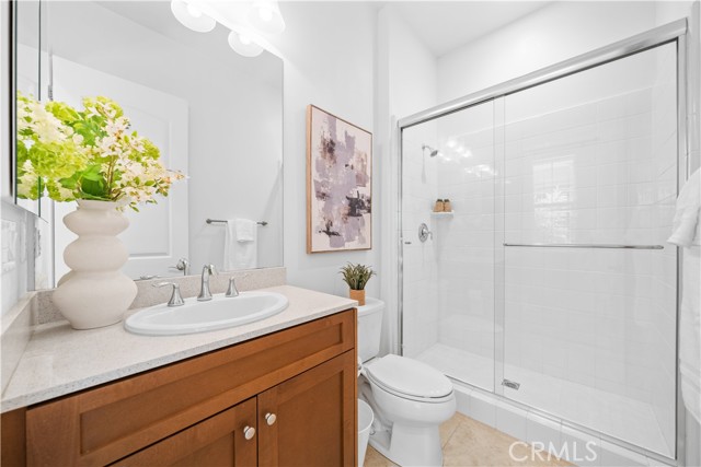 106 Trowel, Irvine CA: https://media.crmls.org/medias/d867c603-cd34-4011-a3b2-21cfa5ddad33.jpg