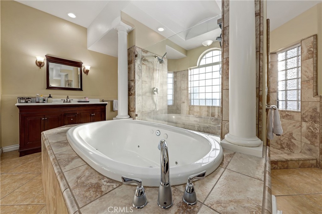 MLS #HD26111198 image #17