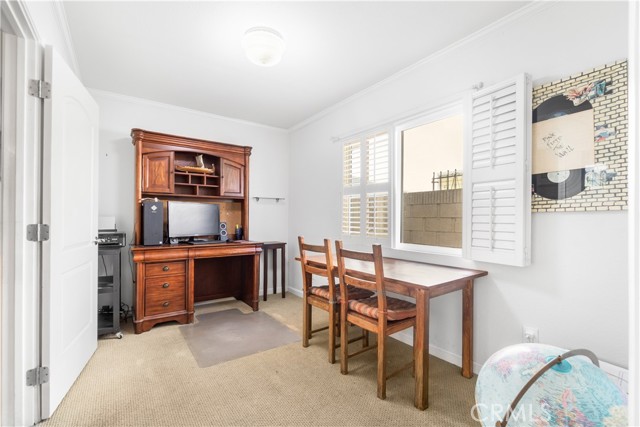 Detail Gallery Image 17 of 37 For 1517 237th, Harbor City,  CA 90710 - 4 Beds | 3 Baths