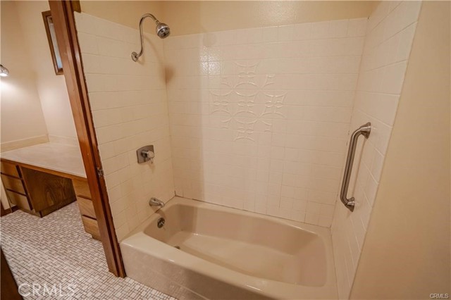 Detail Gallery Image 25 of 41 For 34155 Castlehaven Rd, Agua Dulce,  CA 91390 - 3 Beds | 3 Baths