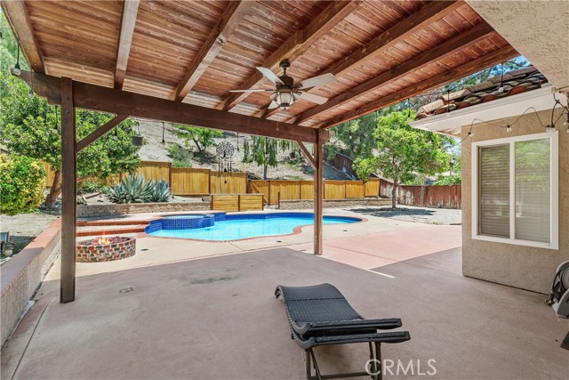 24576 Jacarte Drive, Murrieta CA: https://media.crmls.org/medias/d86addb2-df31-43e9-871d-1c51347257dc.jpg